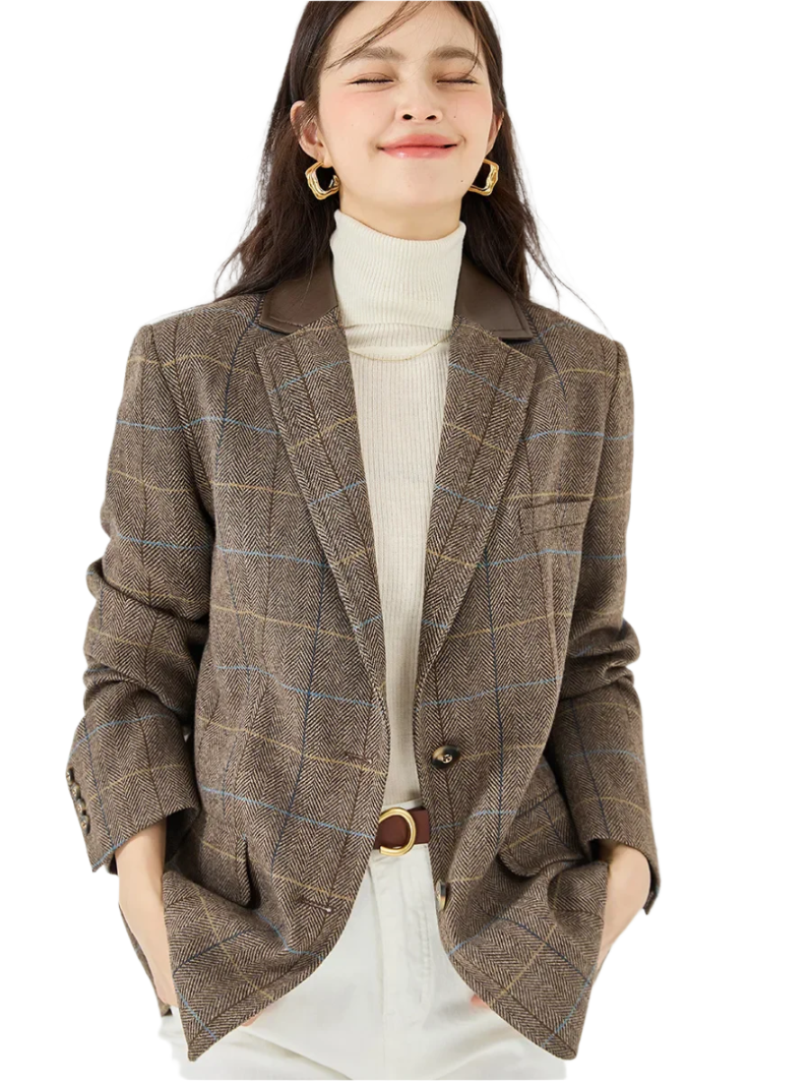 Elegant Wool Blend Blazer